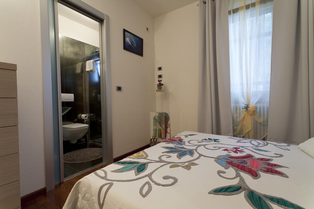 Villa Degli Ulivi B&B Finale Ligure Oda fotoğraf