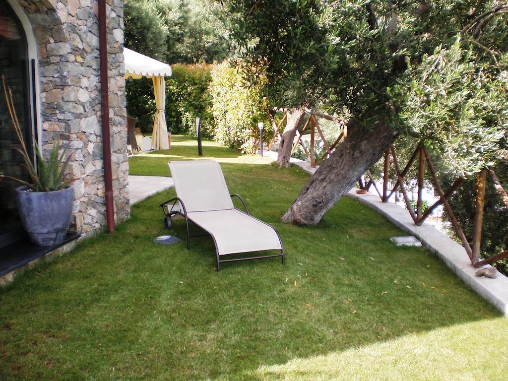 Villa Degli Ulivi B&B Finale Ligure Dış mekan fotoğraf